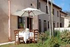 Torretta, apartment with tennis court and pool