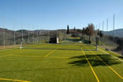 Play tennis in Italy