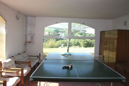 Table-tennis on the veranda at La Tagliola