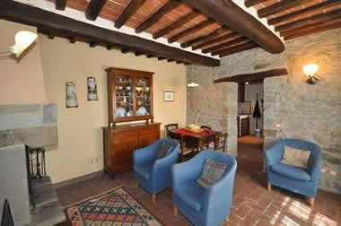 Calcinaio, small villa with private pool and air conditioning