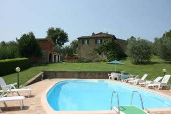 Villa san Lorenzo, sleeps 8 with private pool and table tennis