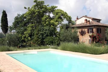 Podere Caggiolo. Villa with private pool sleeps 12.