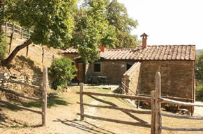 Tribbiano, 2 bedroom house sleep 5, private pool