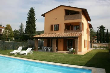 Casa Clementina, 1.5km from Lugignano. Sleep 12, Private pool