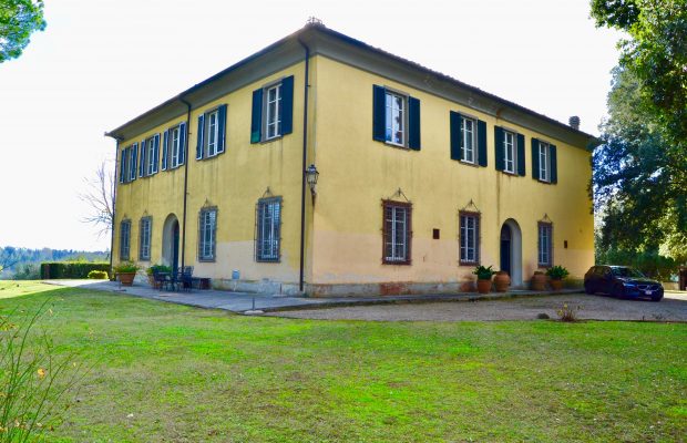Villa's setting