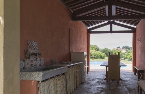 Villa La Cittadella: Outdoor poolside kitchen