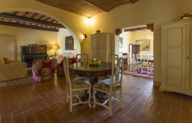 Villa La Cittadella: Family Living Room (Ground Floor) + Extra Beds and Bathroom available