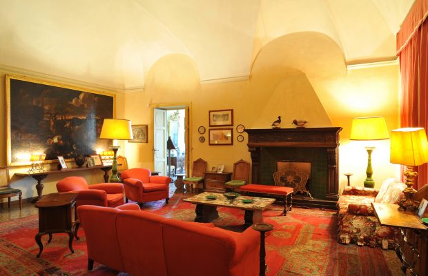 Villa Lungomonte: comfortable sitting room