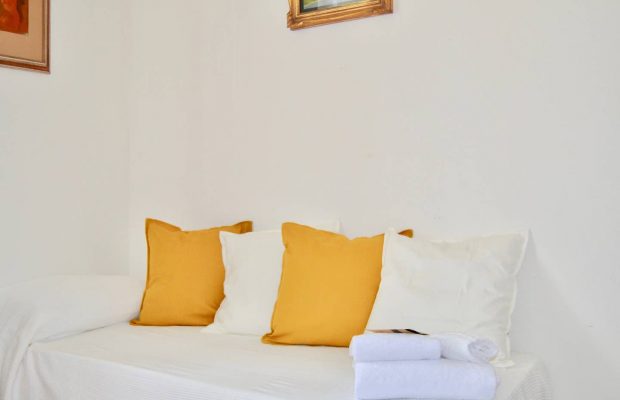 Ground floor family bedroom (detail)